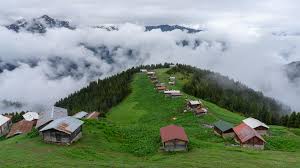 Batum, Çoruh Nehri, Gonia Kalesi, Free Shop, Artvin Borçka Karagöl, Fırtına Deresi, Zipline, Dev Salıncak, Ayder Yaylası, Gelintülü Şelalesi, Pokut & Sal Yaylaları, Huser Sis Denizi,